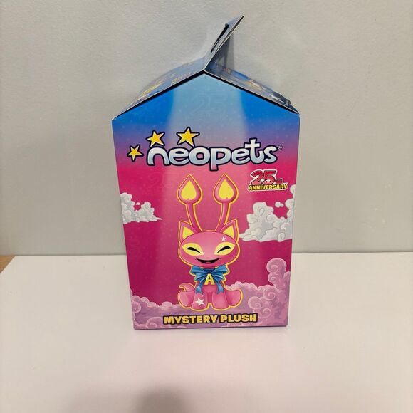 Neopets 25th Anniversary Mystery Plush - Aisha - Picture 5 of 9